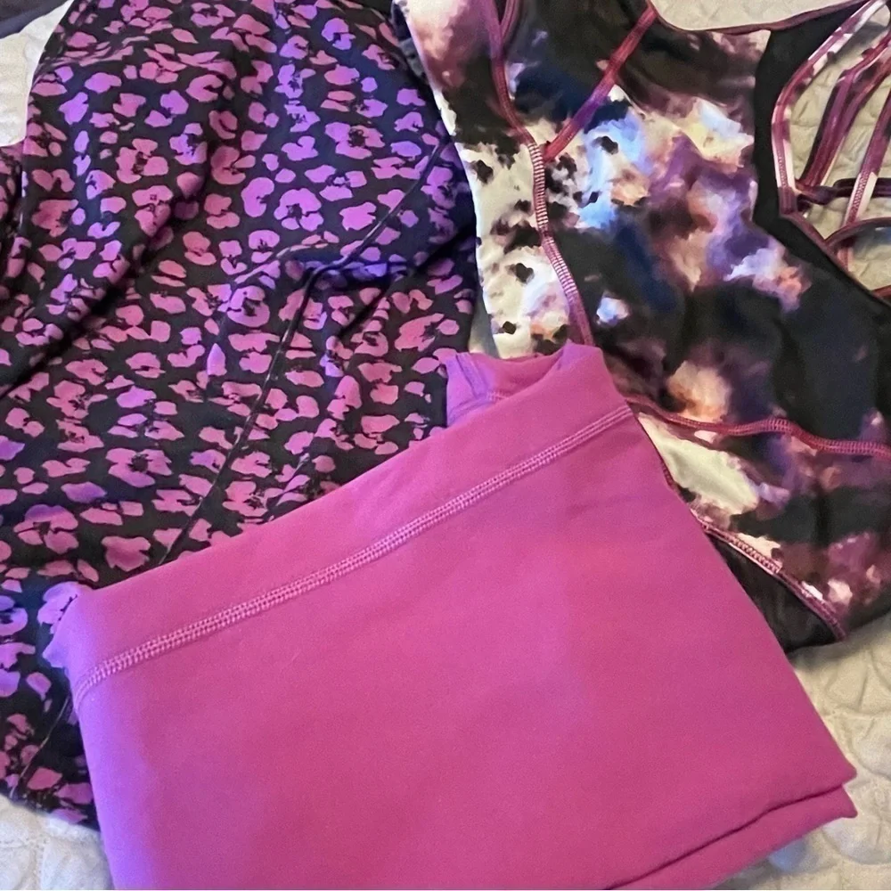 Reversible Lululemon‎ SZ 6 crop pants
